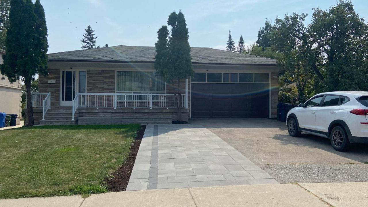 Spectacular 3 Bedroom 2 Wr House - Close To Airport Toronto Exteriér fotografie